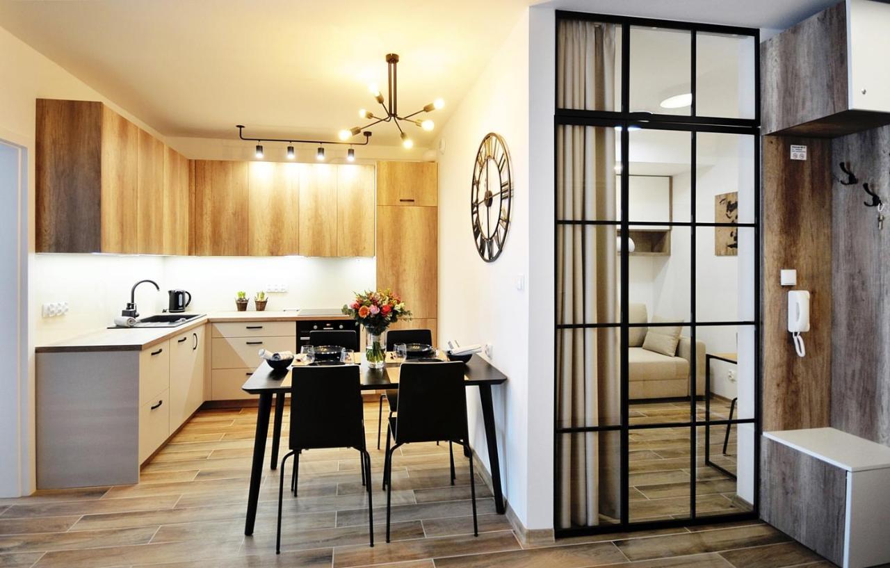 Apartament Za Swierkami 6 Osob , 3 Pokoje Kołobrzeg Extérieur photo